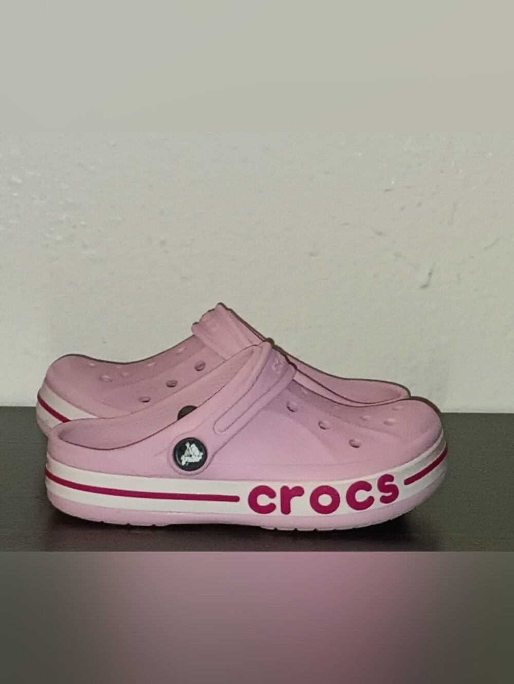 Crocs Bayaband Clogs in Ballerina Pink/size 12c